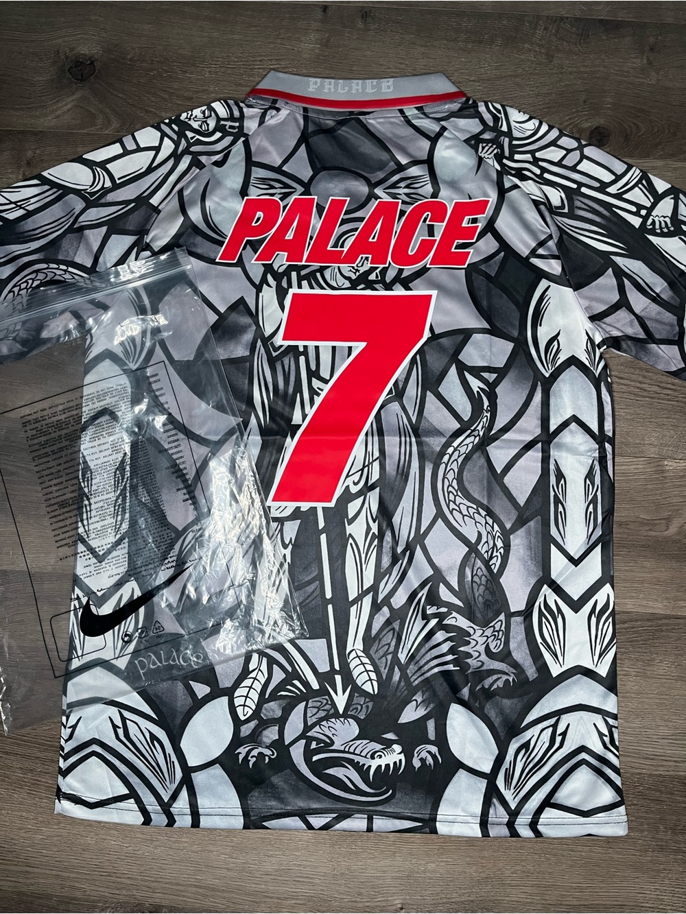 Nike SIZE M Palace Graphic Soccer Jersey in Gray with Red Accents